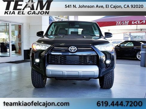 Used 2021 Toyota 4Runner TRD Off-Road Premium image 4