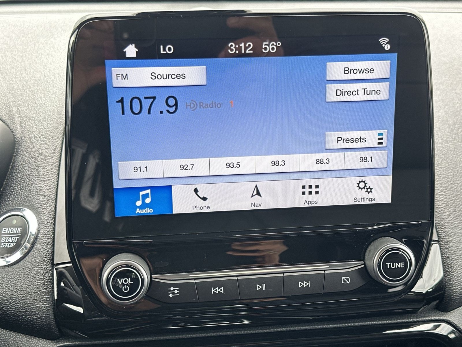 Certified 2018 Ford EcoSport Titanium w/ Titanium Cold Weather Package AWD/4WD image 19