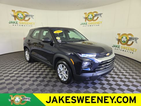 Certified 2021 Chevrolet TrailBlazer LS FWD image 1