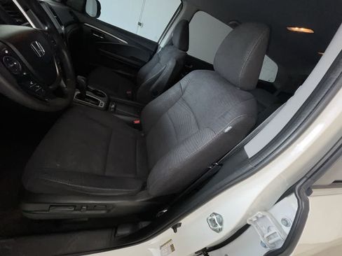 Used 2017 Honda Pilot EX image 11