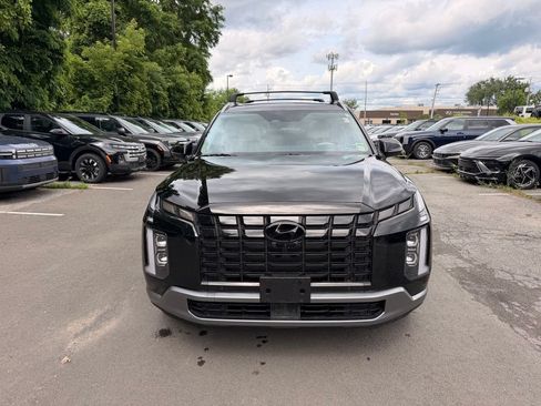 Used 2024 Hyundai Palisade Limited AWD/4WD image 9
