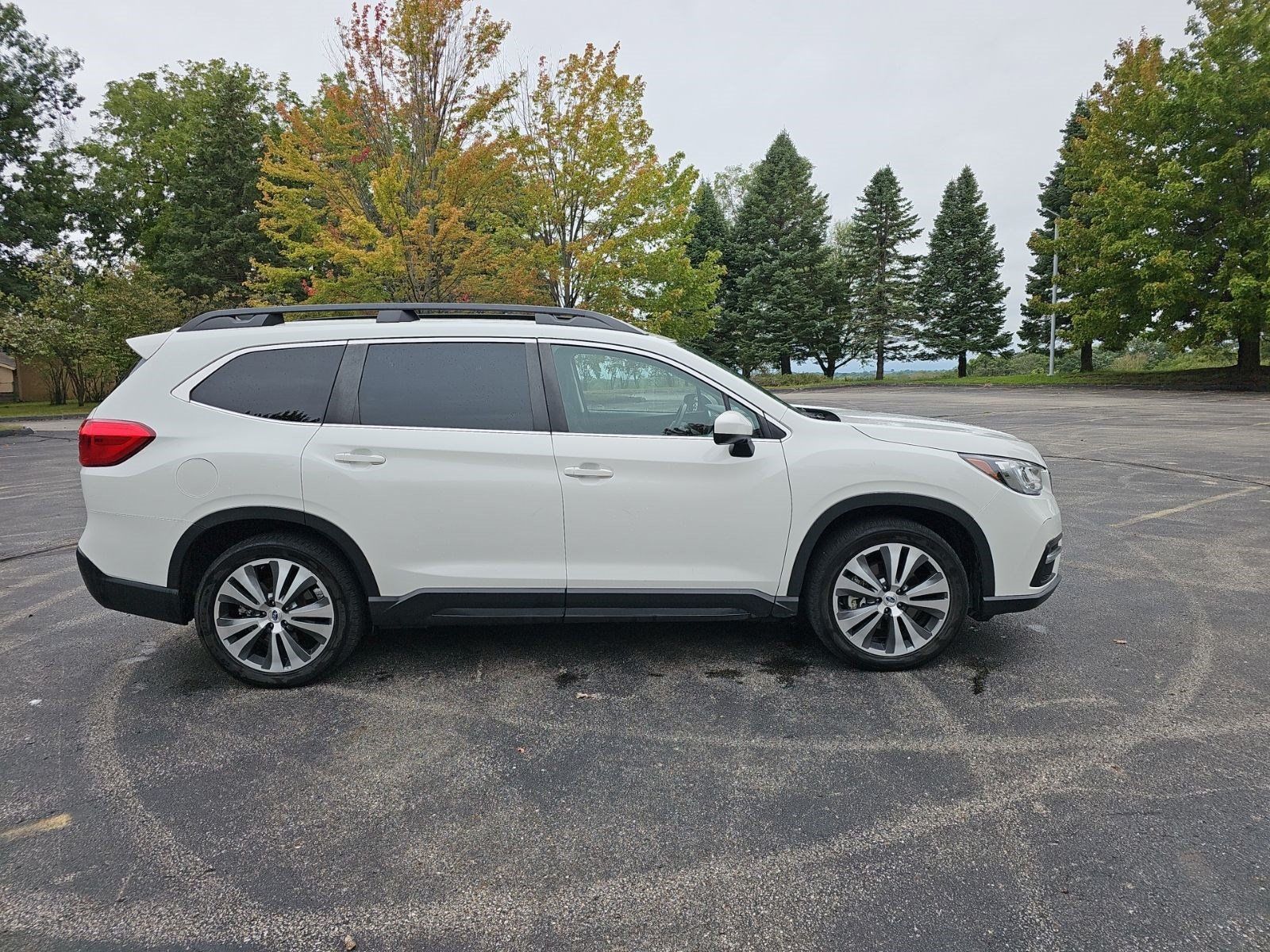 Used 2019 Subaru Ascent Premium AWD/4WD image 7