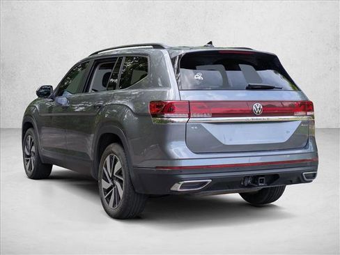 Used 2024 Volkswagen Atlas SE image 8
