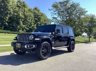 Used 2022 Jeep Wrangler Unlimited Sahara w/ Cold Weather Group AWD/4WD video 1