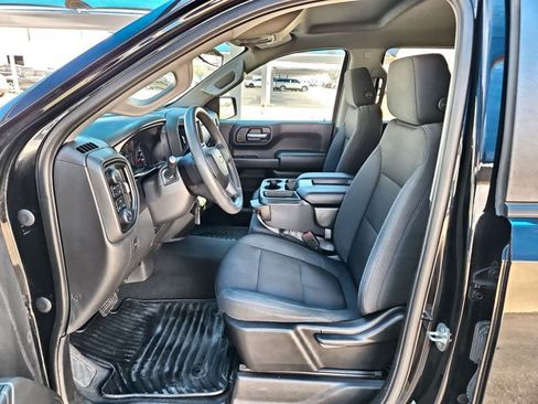Used 2020 Chevrolet Silverado 1500 Custom w/ Custom Convenience Package AWD/4WD image 15