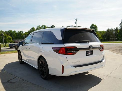 Used 2025 Honda Odyssey Sport-L image 4
