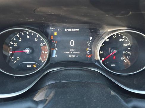 Used 2021 Jeep Compass 80th Special Edition w/ Sun and Sound Group image 8