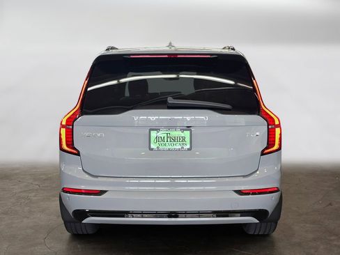 New 2026 Volvo XC90 T8 Ultra w/ Lounge Package image 6