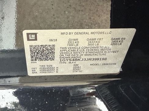 Used 2018 Cadillac Escalade Luxury AWD/4WD image 29