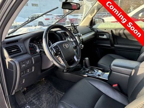 Used 2015 Toyota 4Runner Trail Premium image 9