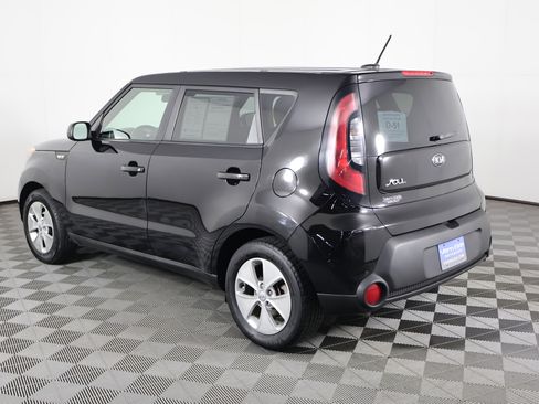 Used 2014 Kia Soul Base image 8