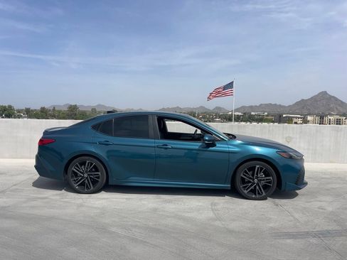 Used 2025 Toyota Camry XSE w/ Premium Package image 2