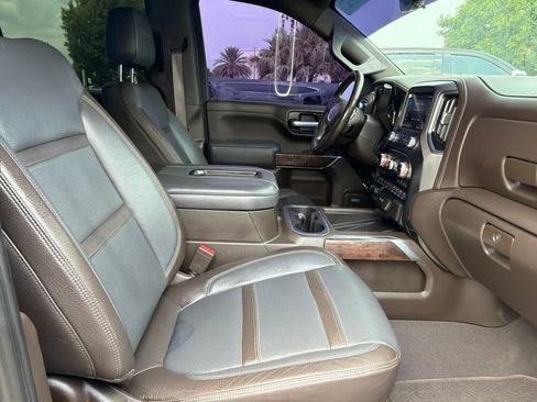 Used 2021 GMC Sierra 1500 Denali w/ Denali Ultimate Package AWD/4WD image 15