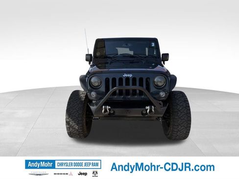 Used 2016 Jeep Wrangler Unlimited Rubicon w/ Connectivity Group AWD/4WD image 2