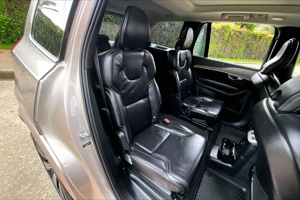 Certified 2024 Volvo XC90 T8 Ultimate w/ Protection Package Premier AWD/4WD image 35