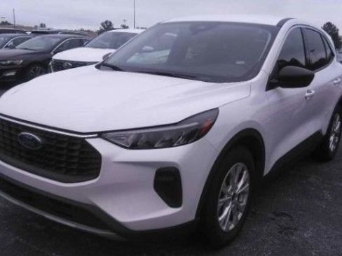 Used 2024 Ford Escape Active image 1