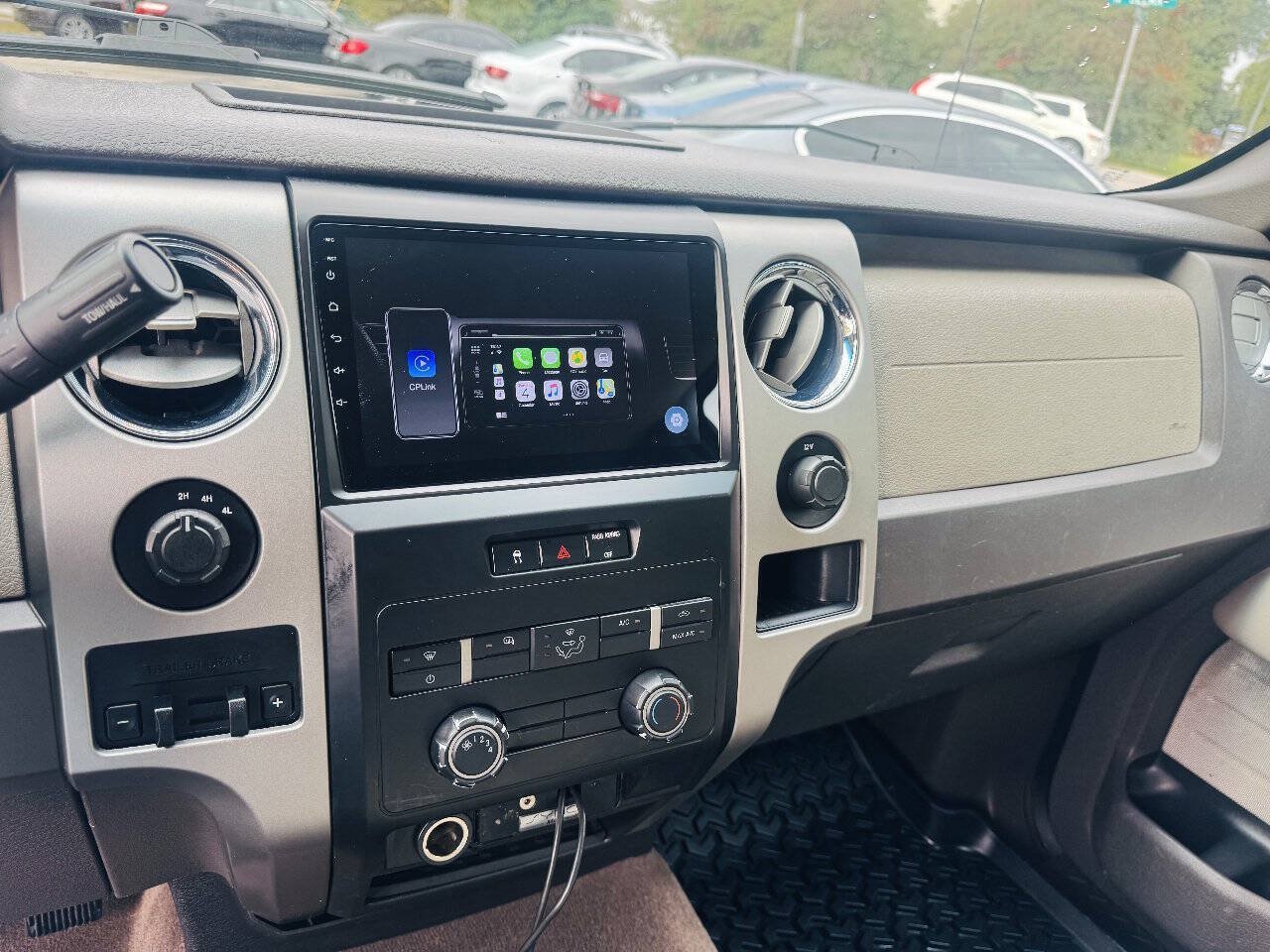 Used 2010 Ford F150 XLT AWD/4WD image 10
