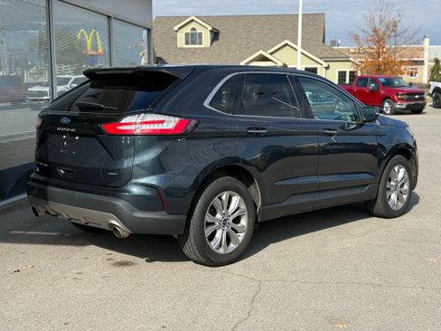 Used 2022 Ford Edge Titanium image 5