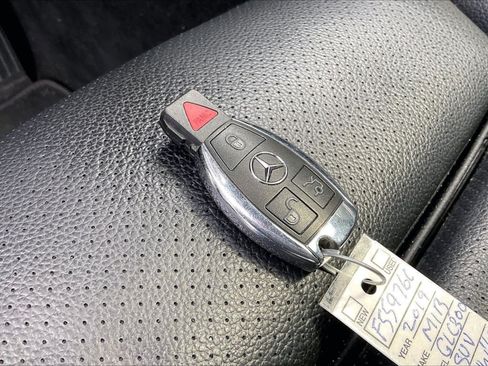 Used 2019 Mercedes-Benz GLC 300 4MATIC Coupe w/ Parking Assist Package image 11