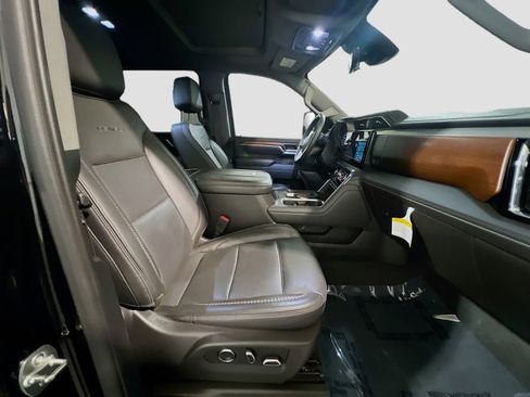 Used 2025 GMC Sierra 2500 Denali w/ Denali Reserve Package image 22