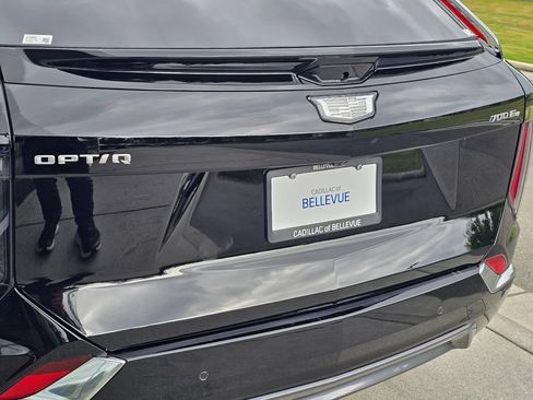 New 2026 Cadillac Optiq Luxury 2 AWD/4WD image 14