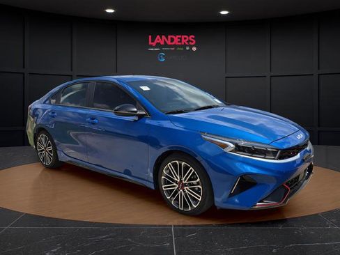 Used 2023 Kia Forte GT w/ GT2 Package image 5