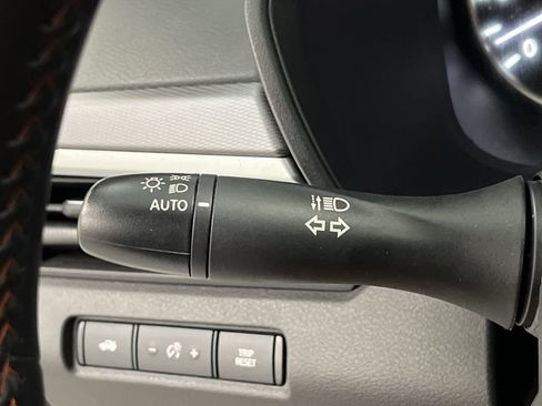 Used 2025 Nissan Altima 2.5 SR FWD image 47