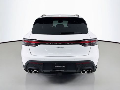 Used 2026 Porsche Macan Turbo AWD/4WD image 27
