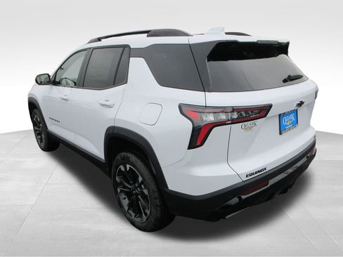 New 2026 Chevrolet Equinox RS w/ LPO, Floor Liner Package image 3