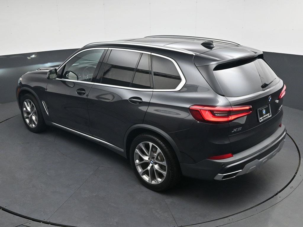Used 2019 BMW X5 xDrive40i w/ Premium Package 2 AWD/4WD image 29