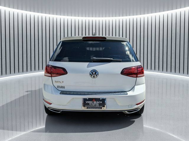 Used 2019 Volkswagen Golf S FWD image 5