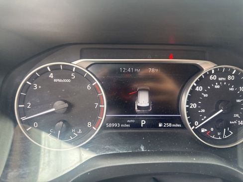 Used 2023 Nissan Rogue SV AWD/4WD image 18