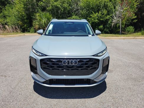 New 2026 Audi Q3 quattro 2.0T AWD/4WD image 2
