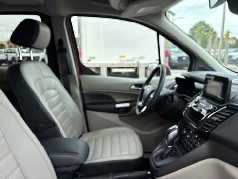 Used 2019 Ford Transit Connect Titanium w/ Driver-Assist Package FWD image 21