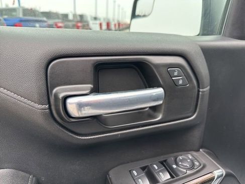 Used 2021 Chevrolet Silverado 1500 LT AWD/4WD image 24
