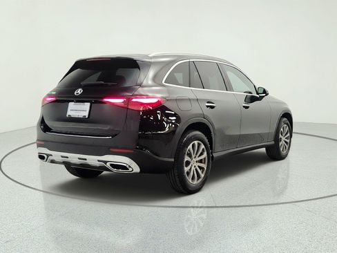 Certified 2026 Mercedes-Benz GLC 300 image 5