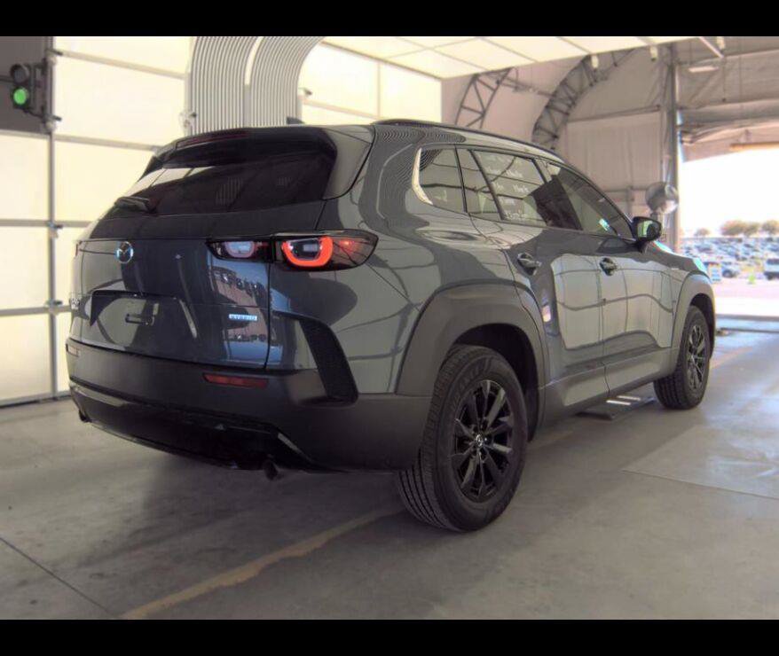 Used 2025 MAZDA CX-50 AWD 2.5 Hybrid w/ Premium Pkg image 9