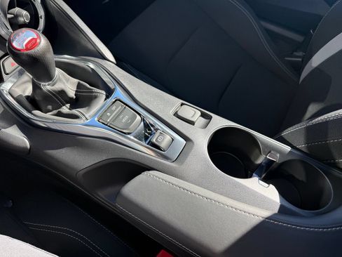 Used 2019 Chevrolet Camaro SS RWD image 18