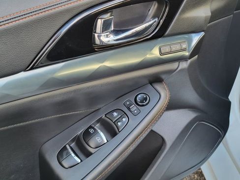 Used 2023 Nissan Maxima SR w/ Sport Mat Group image 25