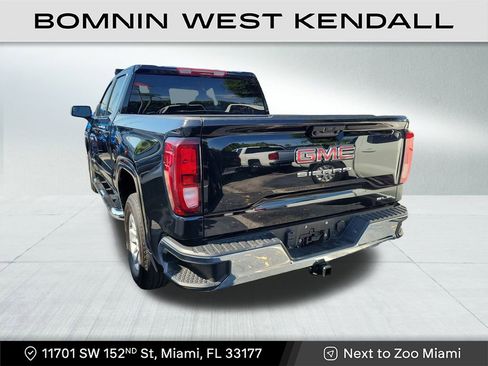 Used 2024 GMC Sierra 1500 SLE image 3