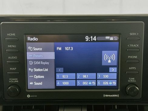 Used 2021 Toyota RAV4 XLE w/ Convenience Package AWD/4WD image 16