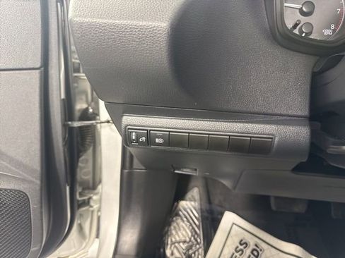 Used 2024 Toyota Corolla LE image 32