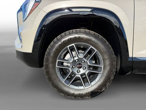 New 2026 GMC Terrain AT4 w/ Convenience Package III image 9
