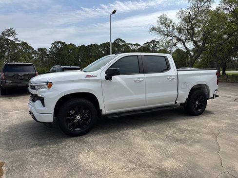 Used 2023 Chevrolet Silverado 1500 RST w/ Z71 Off-Road Package image 7