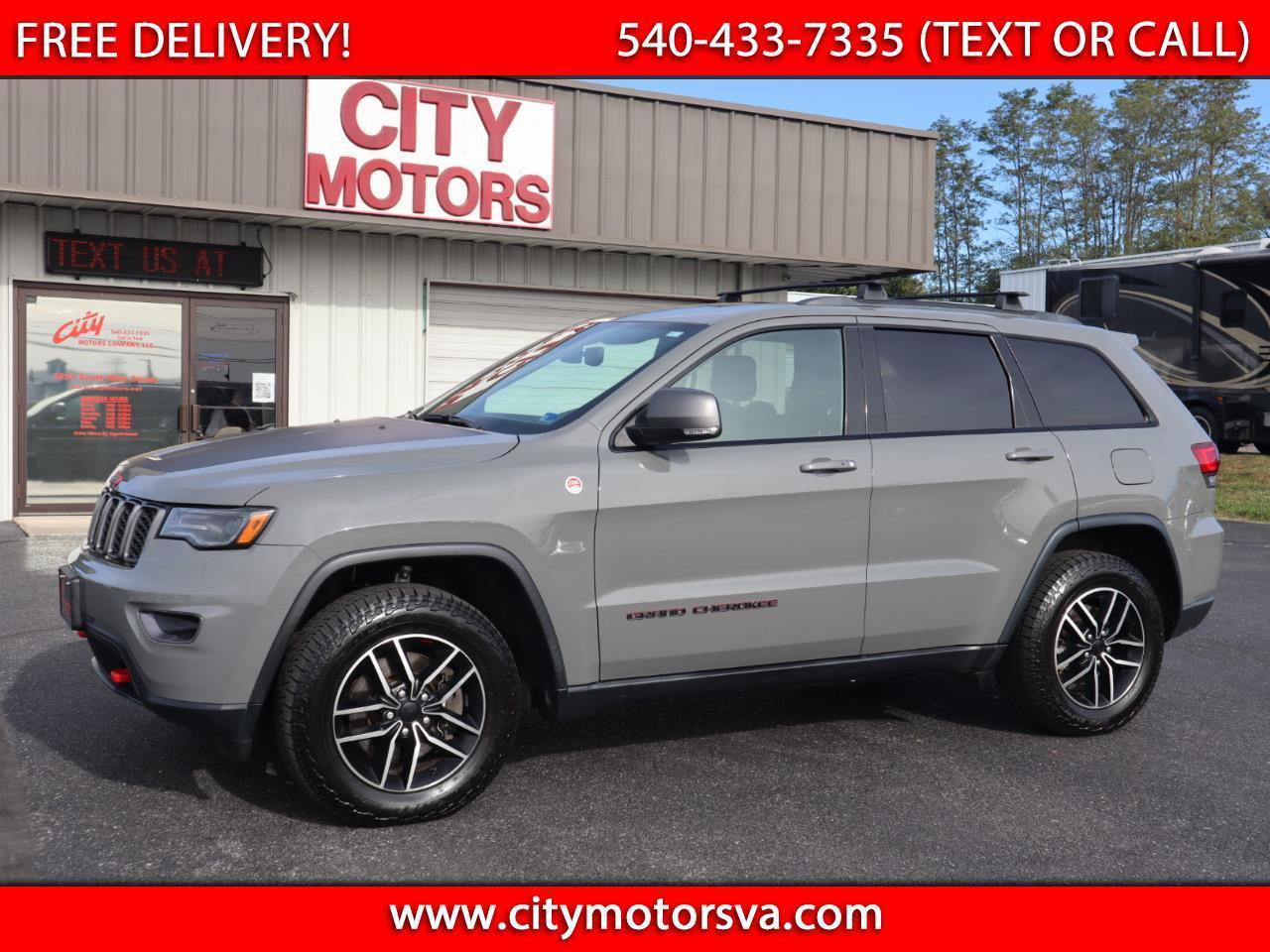 Used 2021 Jeep Grand Cherokee Trailhawk w/ Trailhawk Luxury Group AWD/4WD image 1