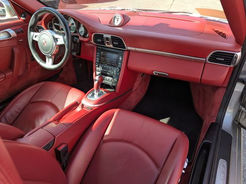 Used 2011 Porsche 911 Carrera S RWD image 30