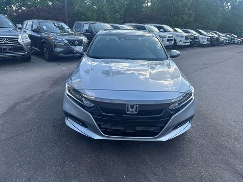 Used 2019 Honda Accord Sport image 8