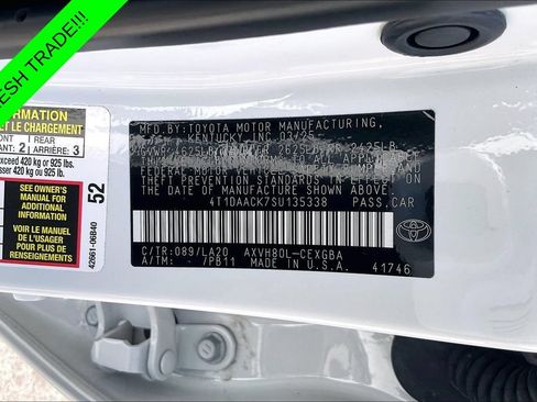 Used 2025 Toyota Camry XLE FWD image 18