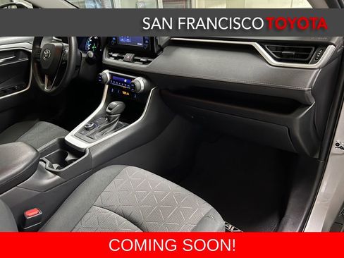 Used 2019 Toyota RAV4 XLE image 22