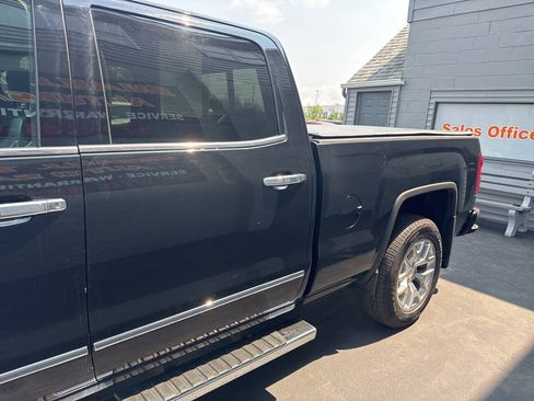 Used 2015 GMC Sierra 1500 SLT w/ SLT Crew Cab Value Package AWD/4WD image 5